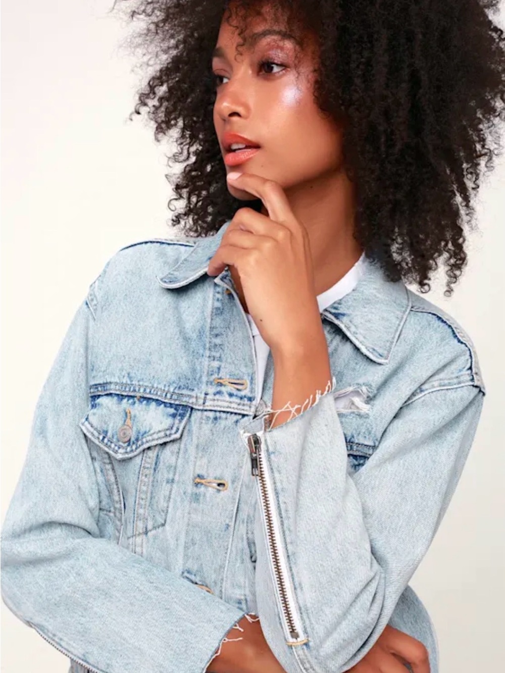 Levi's Ex-Boyfriend Zip Sleeve Trucker Light Wash Distressed Denim Jacket